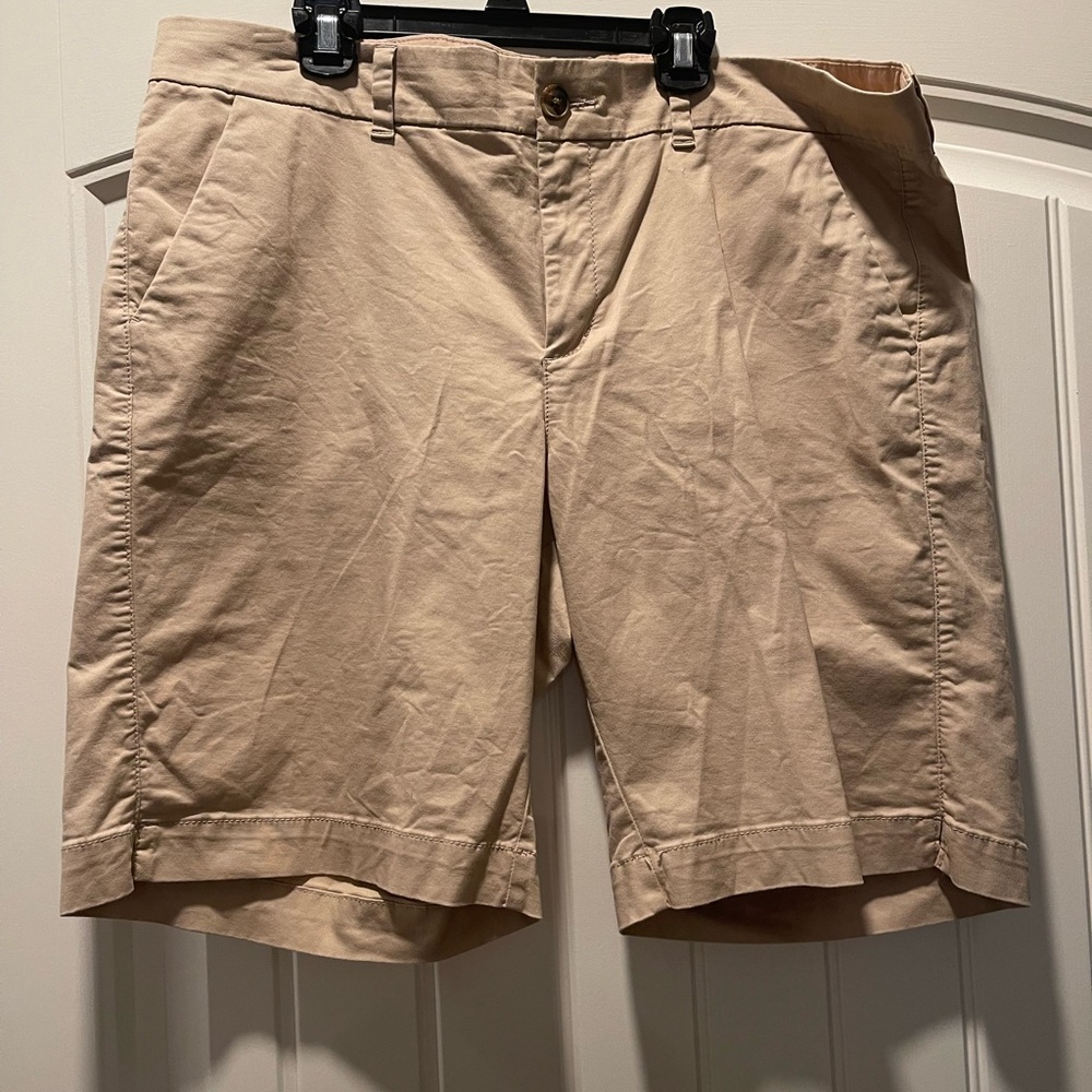 Old Navy Women’s Tan Shorts